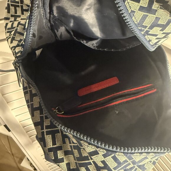 Tommy Hilfiger Navy Blue Backpack – Medium Size, Geometric Print, Everyday Desig - Picture 5 of 6
